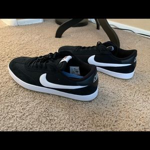 nike sb fc standard white